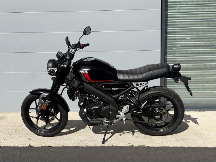 YAMAHA XSR 125