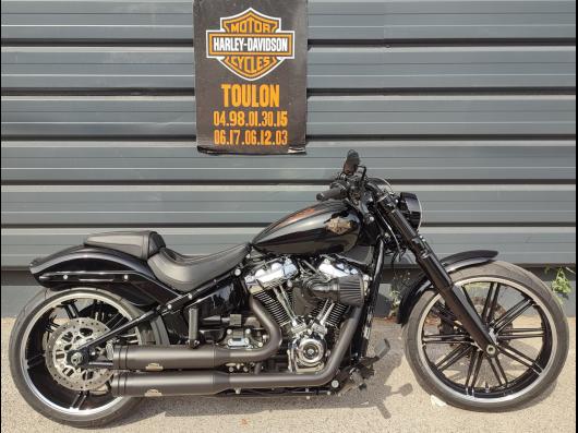 HARLEY-DAVIDSON SOFTAIL BREAKOUT 1868