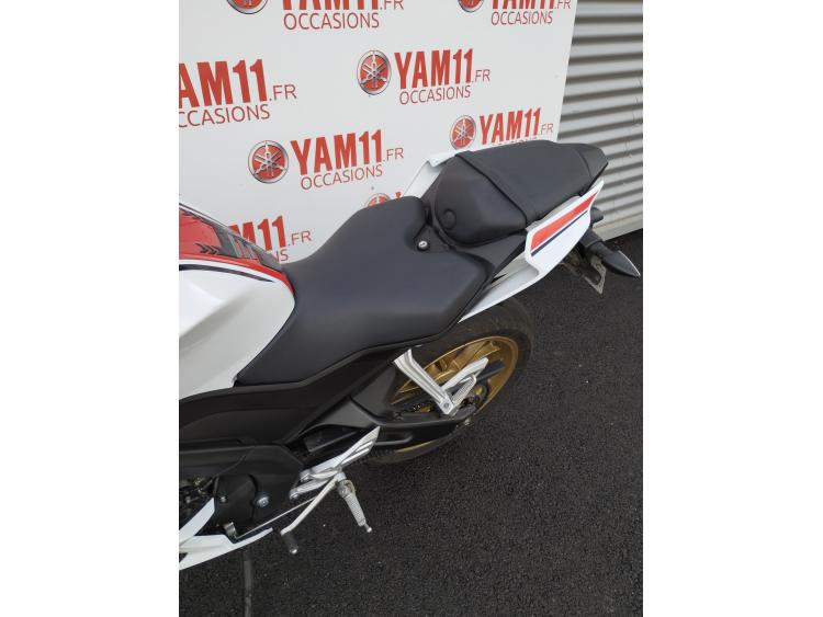 YAMAHA YZF-R125