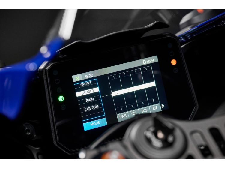 YAMAHA YZF-R7