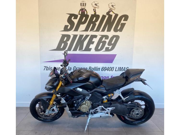 DUCATI STREETFIGHTER V4