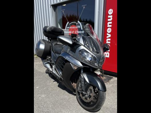 KAWASAKI GTR 1400