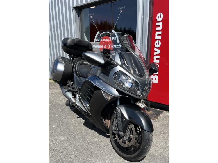 KAWASAKI GTR 1400