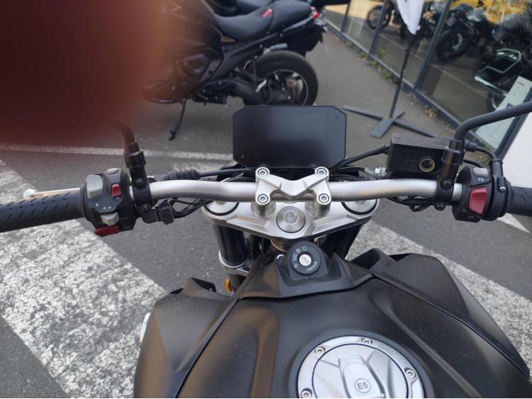 VOGE R 625