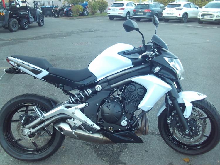 KAWASAKI ER-6 (47.5CV)