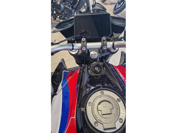 YAMAHA MT-07 (47.5CV) serie moto GP