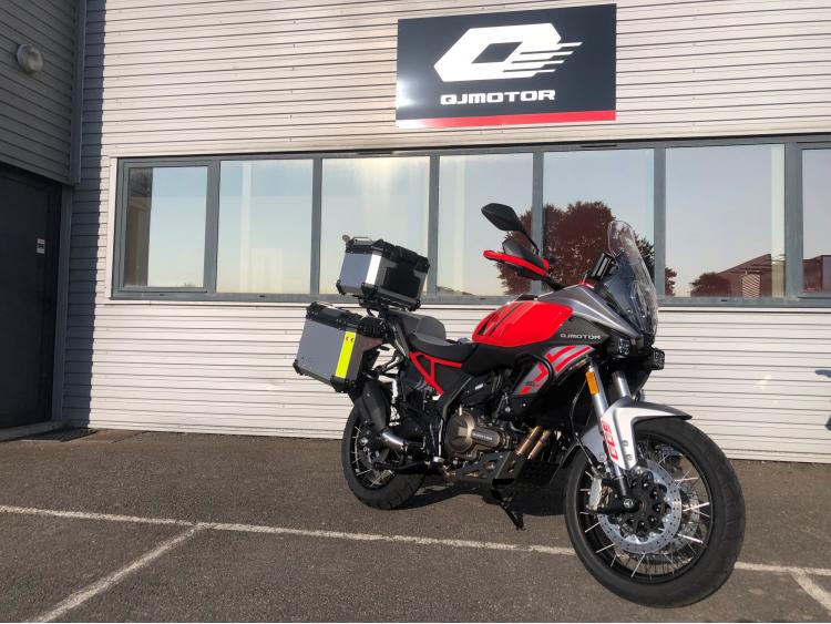 QJ MOTOR SRT 600 SX TOURING BRIDABLE A2