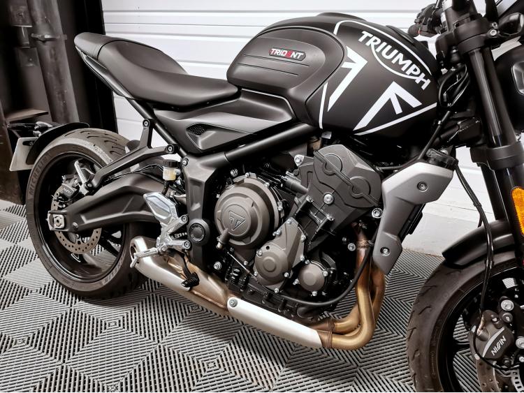 TRIUMPH TRIDENT 660 - Eligible A2 - 1ère main
