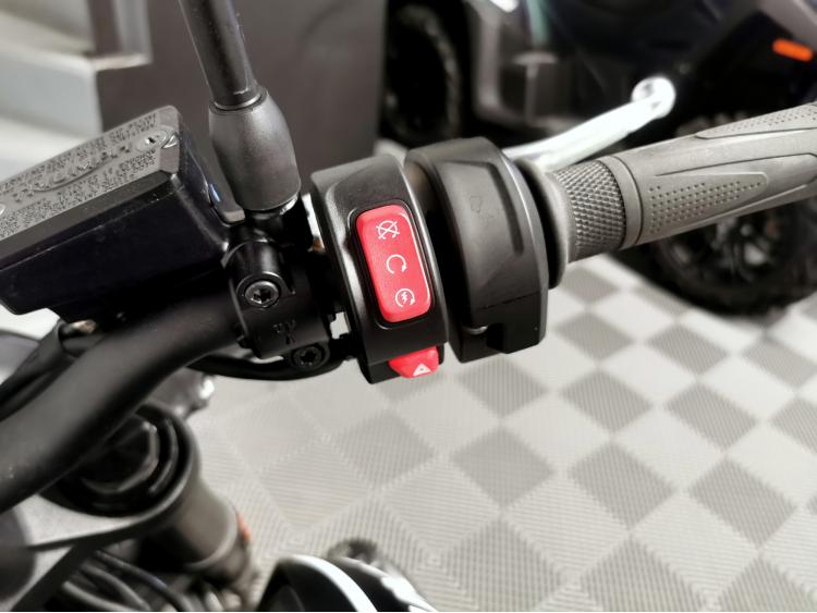 TRIUMPH TRIDENT 660 - Eligible A2 - 1ère main