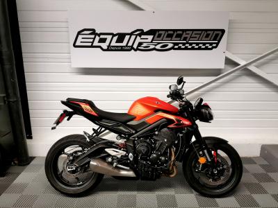 TRIUMPH STREET TRIPLE 765 R