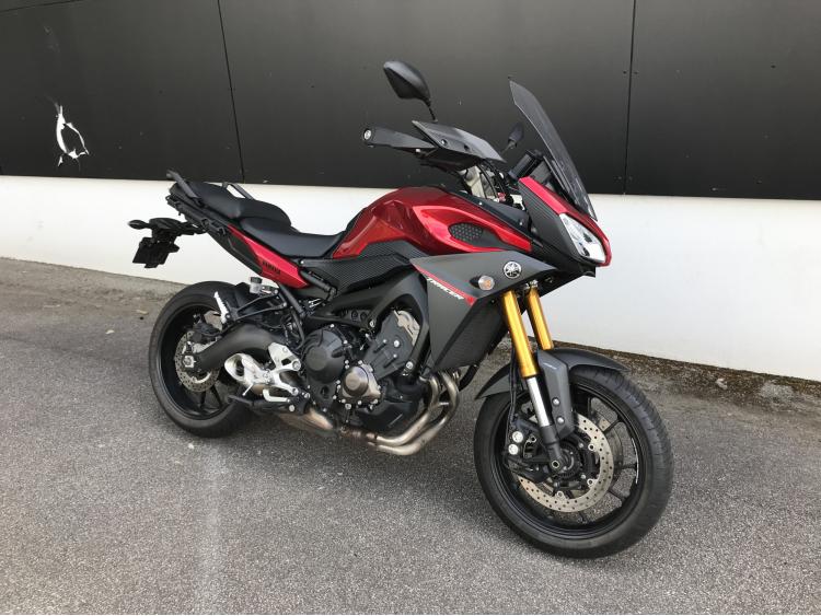 YAMAHA TRACER 900