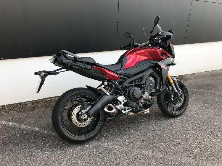 YAMAHA TRACER 900