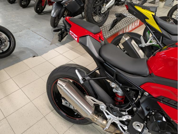 BMW S 1000 RR