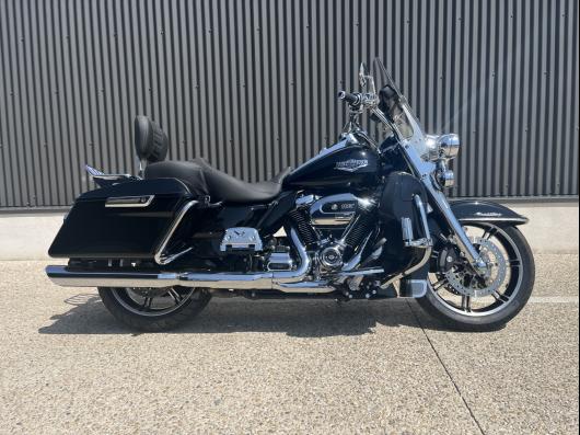 HARLEY-DAVIDSON TOURING ROAD KING 1745 CLASSIC