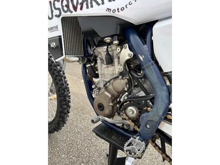 HUSQVARNA FC 250