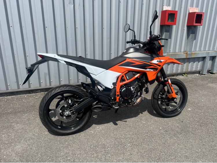KTM 125 SCMR 2026