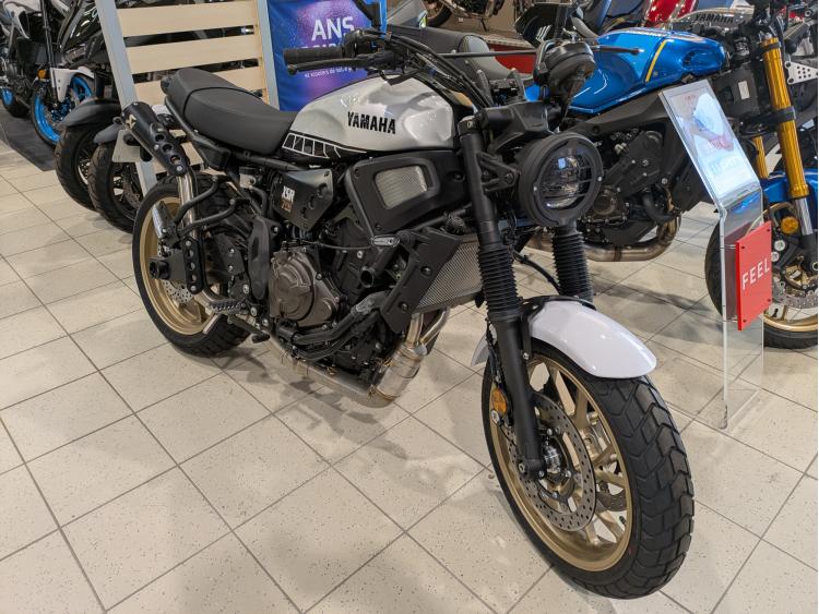 YAMAHA XSR 700 LEGACY 35KW