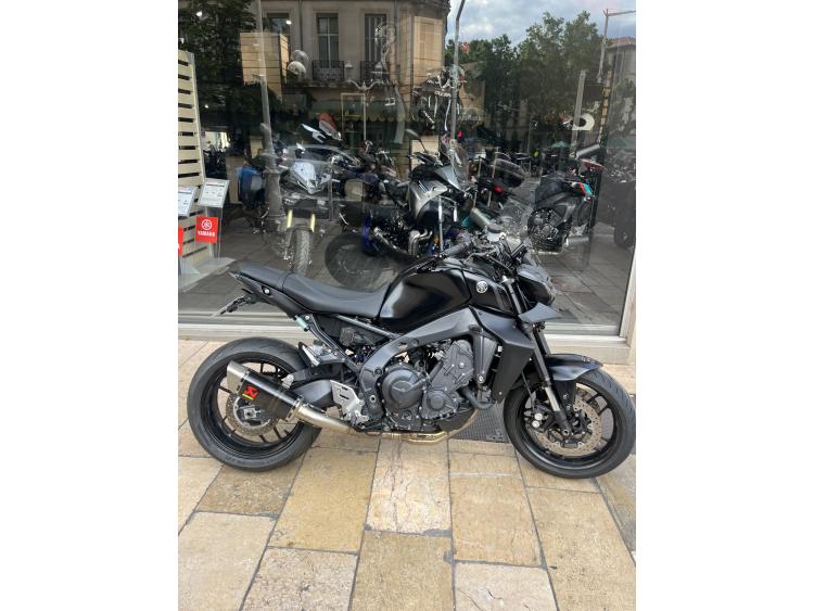 YAMAHA MT-09 2023 GARANTIE 1 AN 