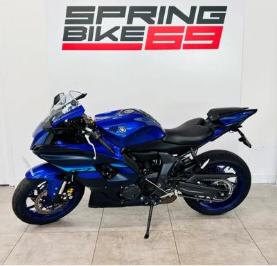 YAMAHA YZF-R7