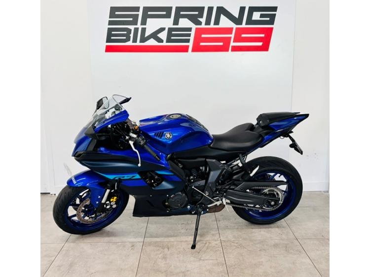YAMAHA YZF-R7