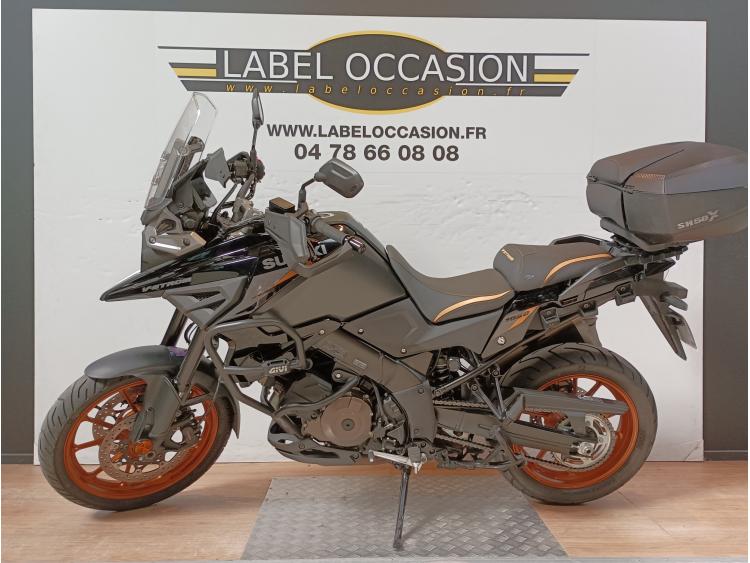 SUZUKI DL 1050 V-STROM 