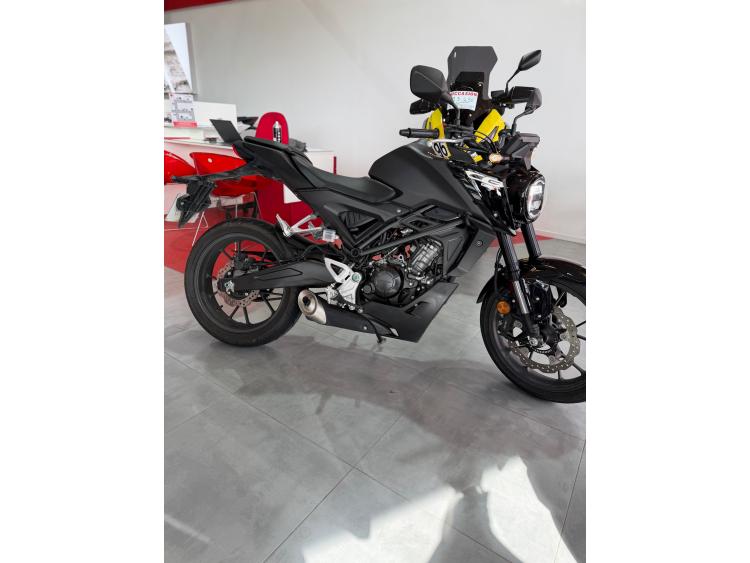 HONDA CB 125R
