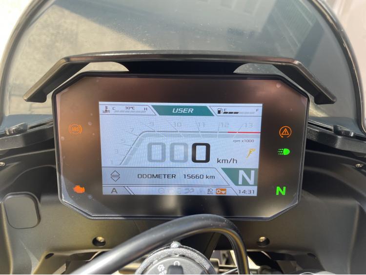 APRILIA TUONO 1100 V4