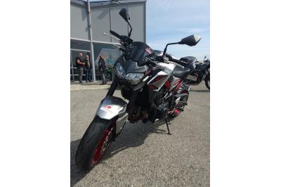 KAWASAKI Z 900
