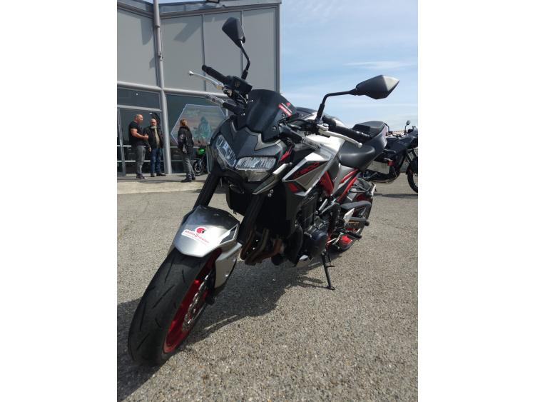 KAWASAKI Z 900