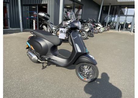 VESPA PRIMAVERA 125 s
