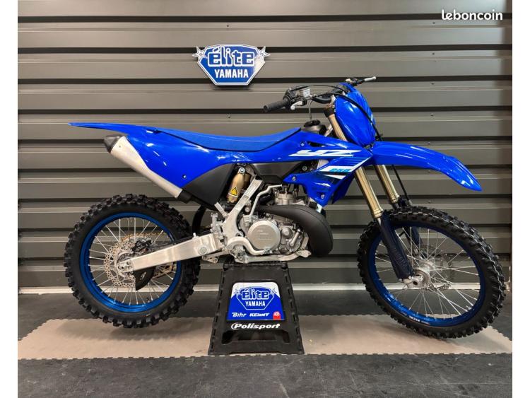 YAMAHA 250 YZ 2025 - Livraison
