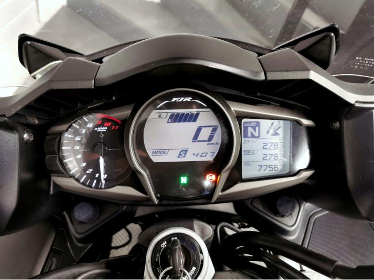 YAMAHA FJR 1300 A ABS - BOITE 6 - FJR1300 - FULL 150 CV