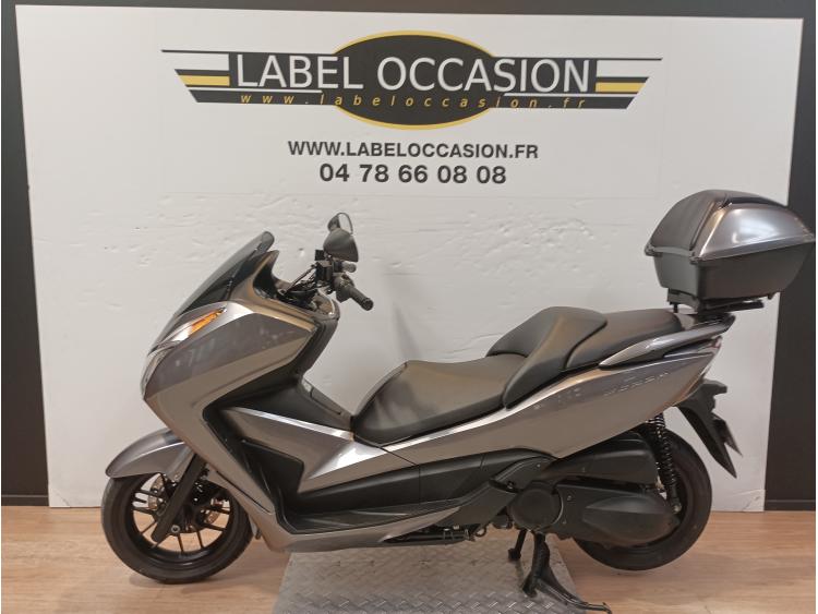 HONDA 300 FORZA