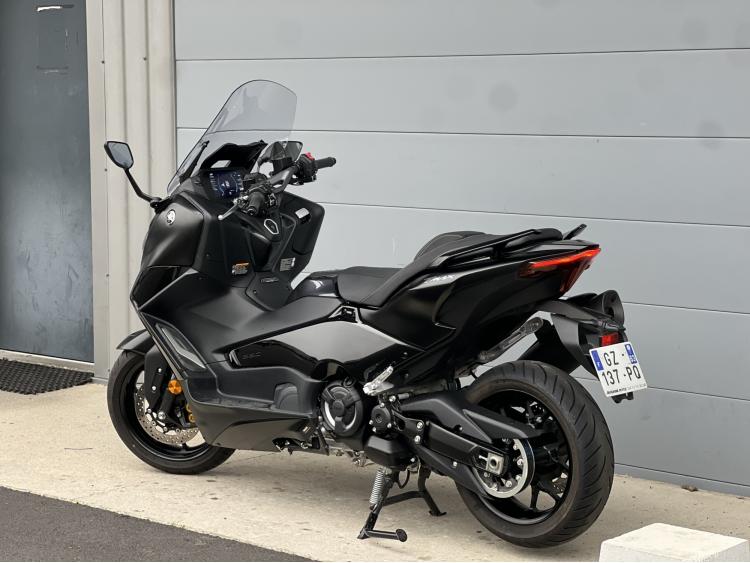 YAMAHA T-MAX 560 TECH MAX
