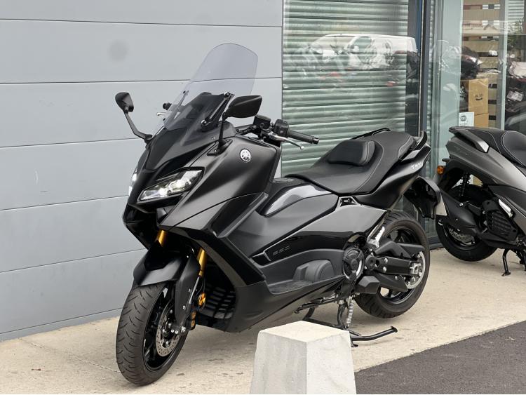 YAMAHA T-MAX 560 TECH MAX