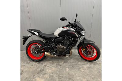YAMAHA MT-07
