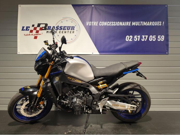 YAMAHA MT-09 FULL
