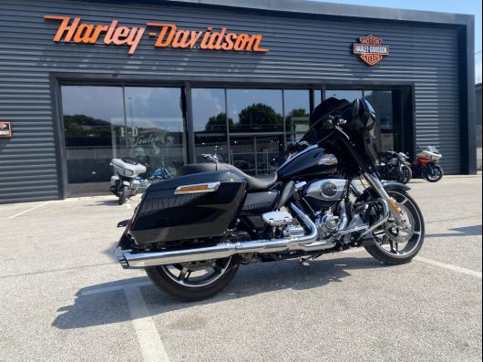 HARLEY-DAVIDSON TOURING STREET GLIDE 1923