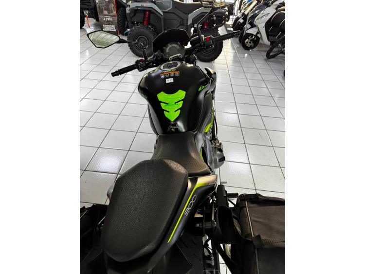 KAWASAKI Z 900