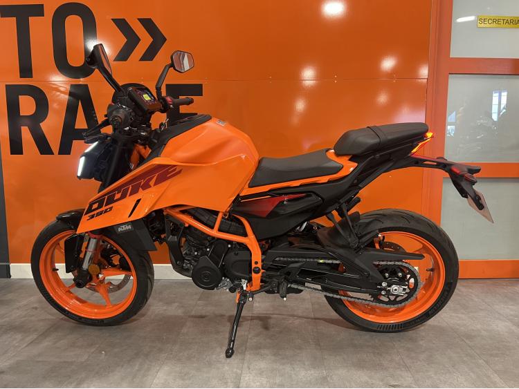 KTM 390 DUKE 2025 ABS