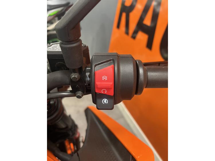 KTM 390 DUKE 2025 ABS