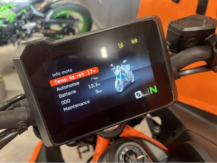 KTM 390 DUKE 2025 ABS