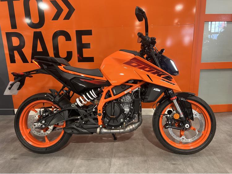 KTM 390 DUKE 2025 ABS