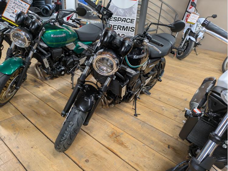 KAWASAKI Z 650 RS