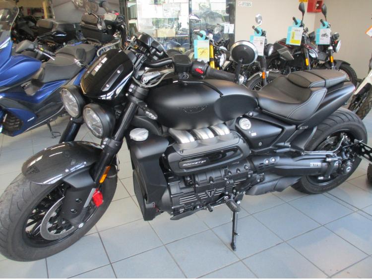 TRIUMPH ROCKET 3 R BLACK SERIE 