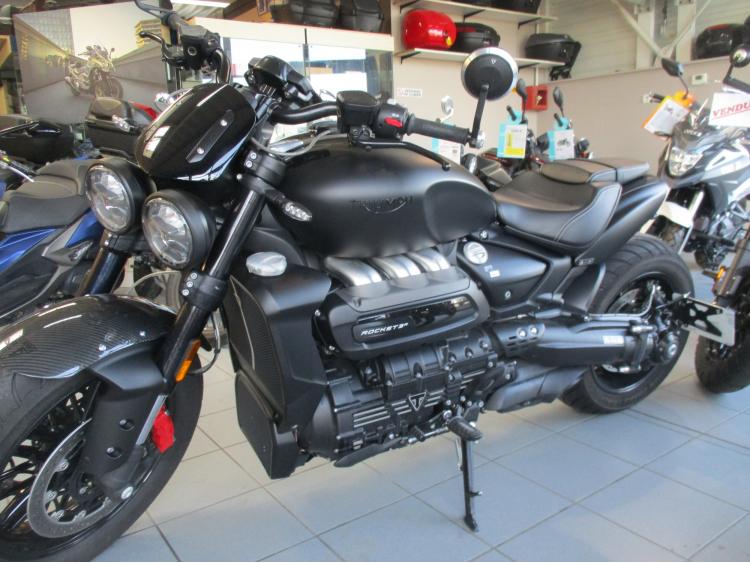 TRIUMPH ROCKET 3 R BLACK SERIE 