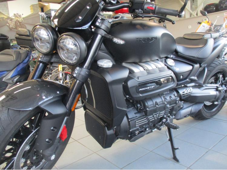 TRIUMPH ROCKET 3 R BLACK SERIE 