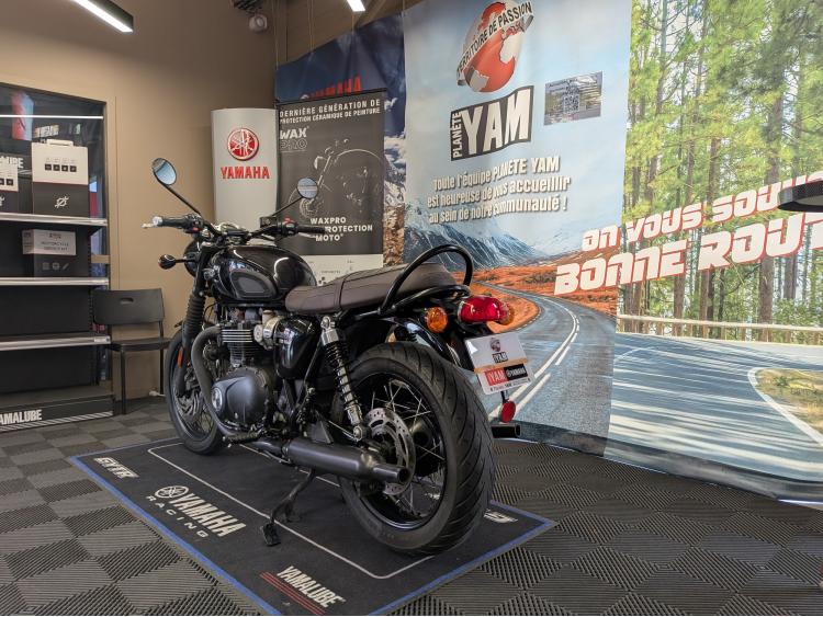 TRIUMPH Bonneville T120 Black