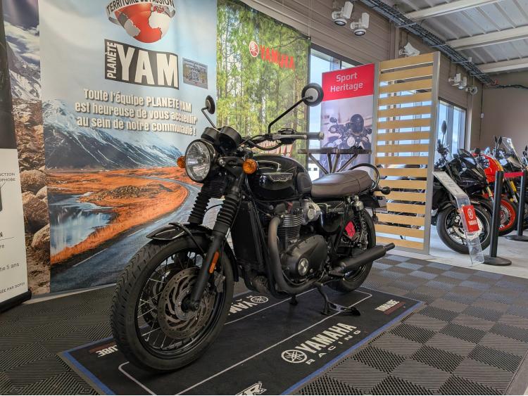 TRIUMPH Bonneville T120 Black