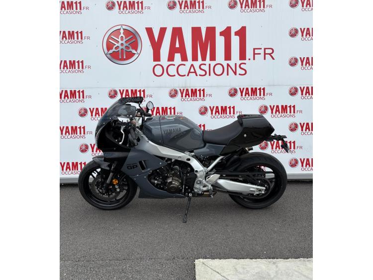 YAMAHA XSR 900 GP